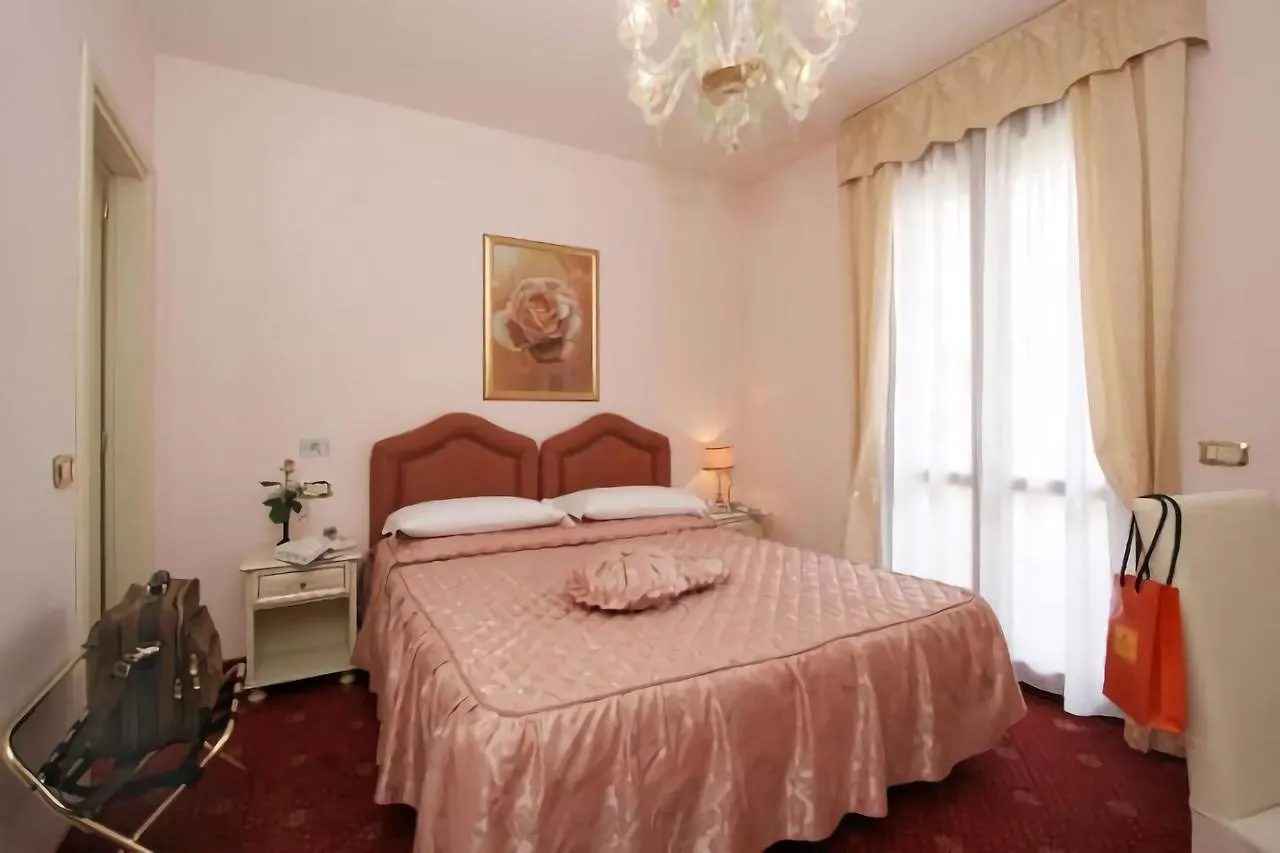 Nice Hotel Mestre